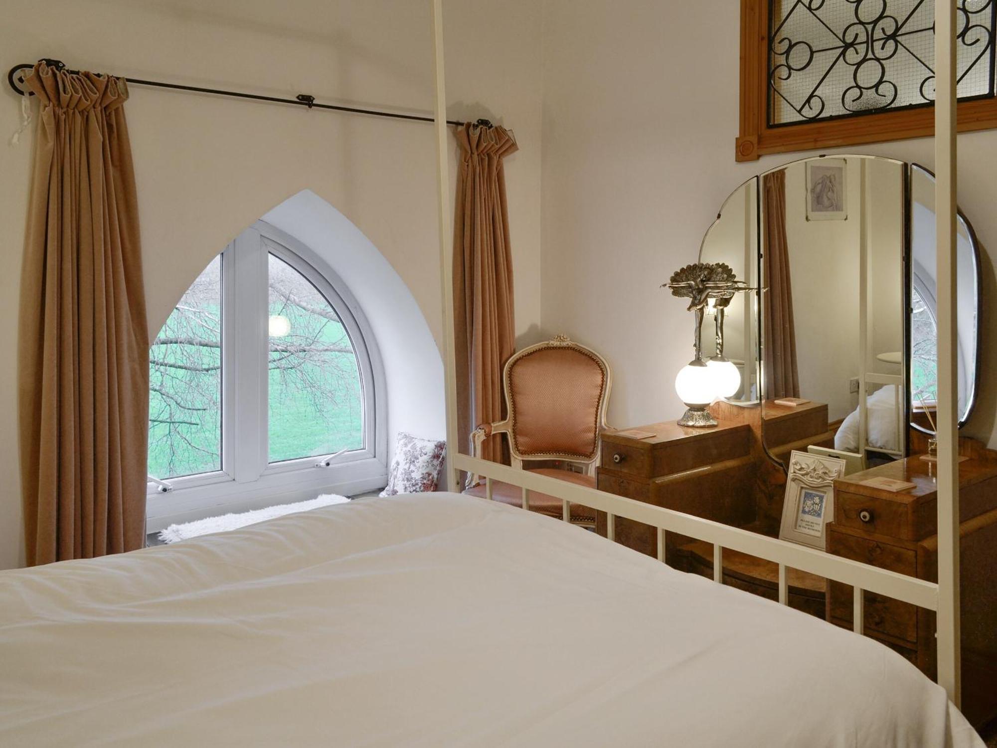 5 Church Square Rigg Екстериор снимка