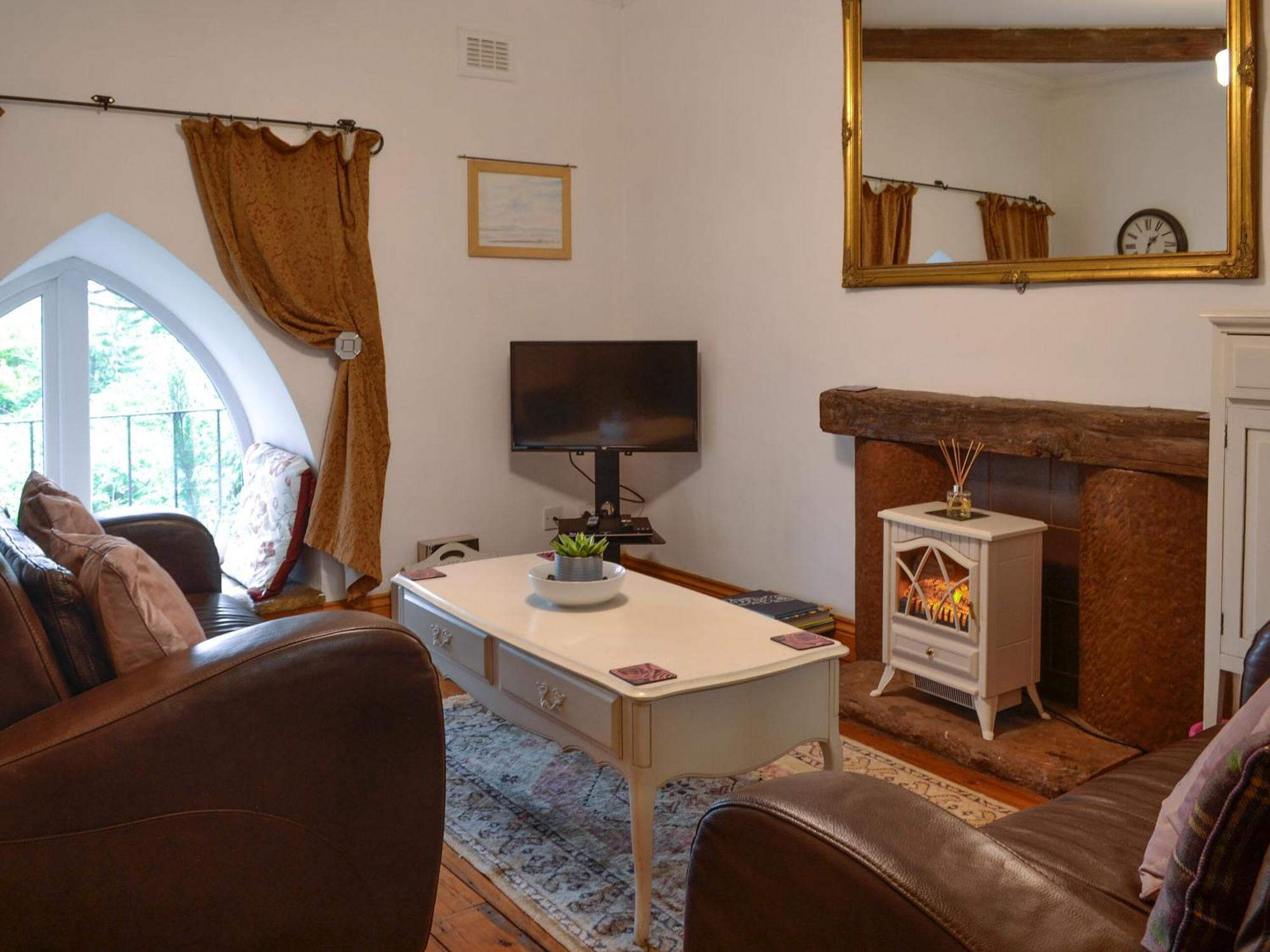 5 Church Square Rigg Екстериор снимка